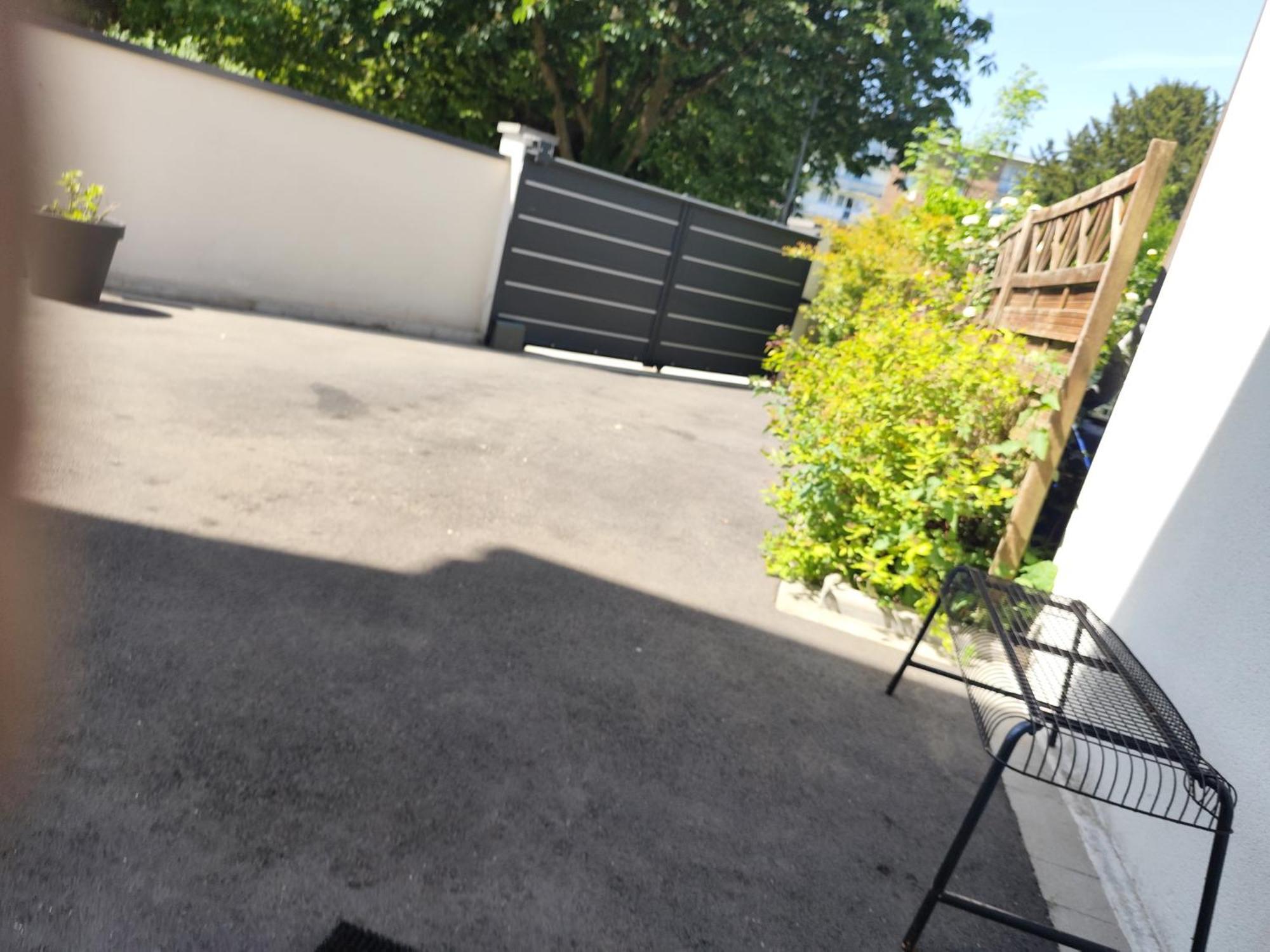 Escapade Pres De Lille - Appartement Charmant Avec Terrasse Et Parking Privee Mons-en-Baroeul ภายนอก รูปภาพ