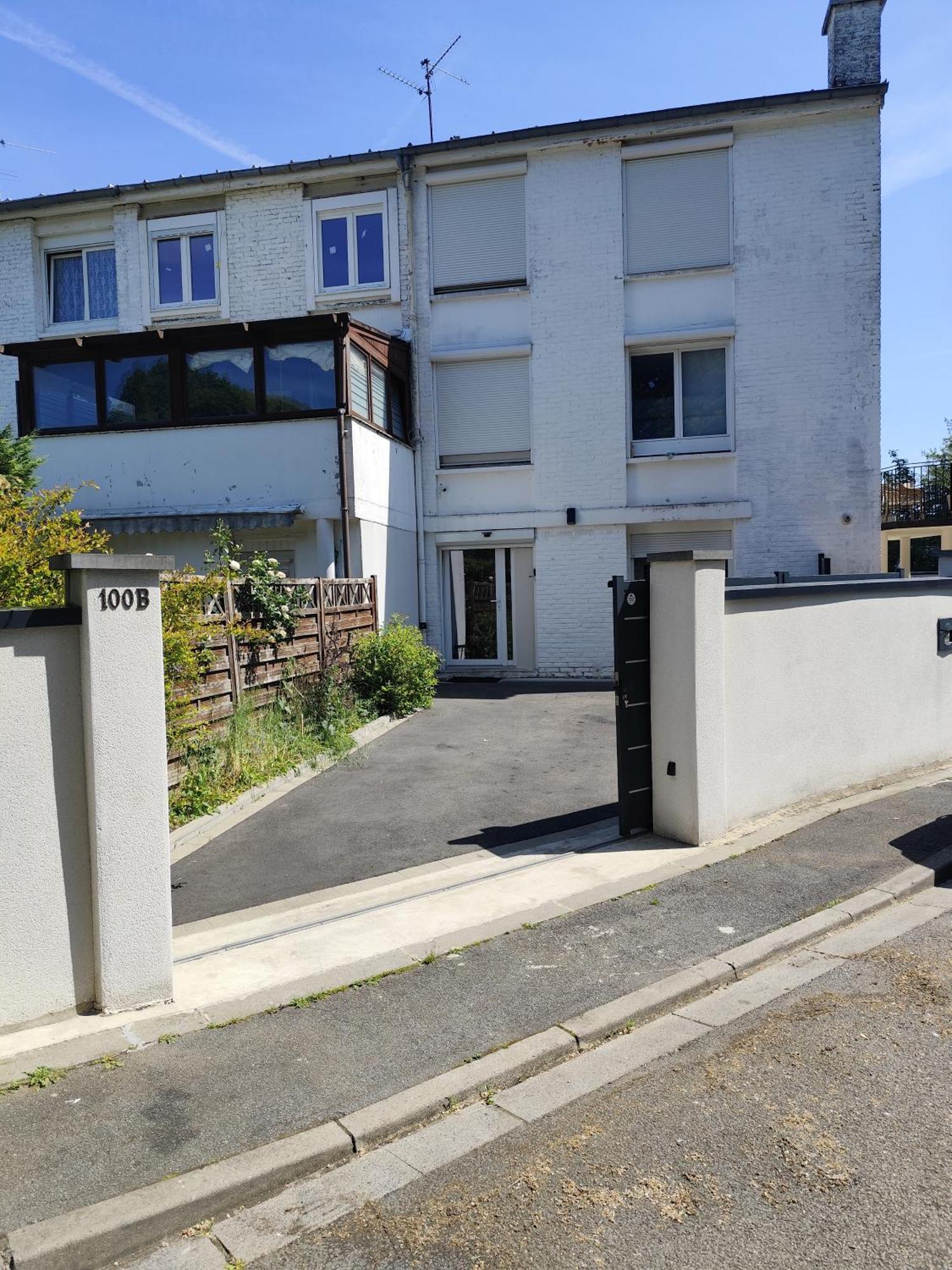 Escapade Pres De Lille - Appartement Charmant Avec Terrasse Et Parking Privee Mons-en-Baroeul ภายนอก รูปภาพ